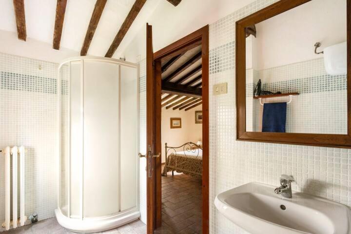 Podere Il Caggio Rooms San Gimignano Bagian luar foto