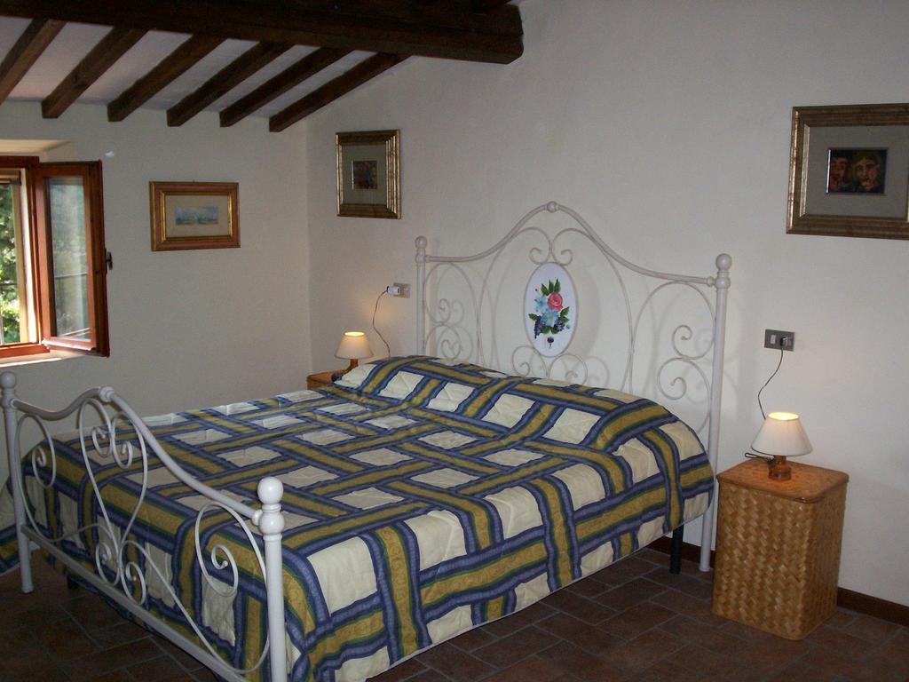 Podere Il Caggio Rooms San Gimignano Ruang foto