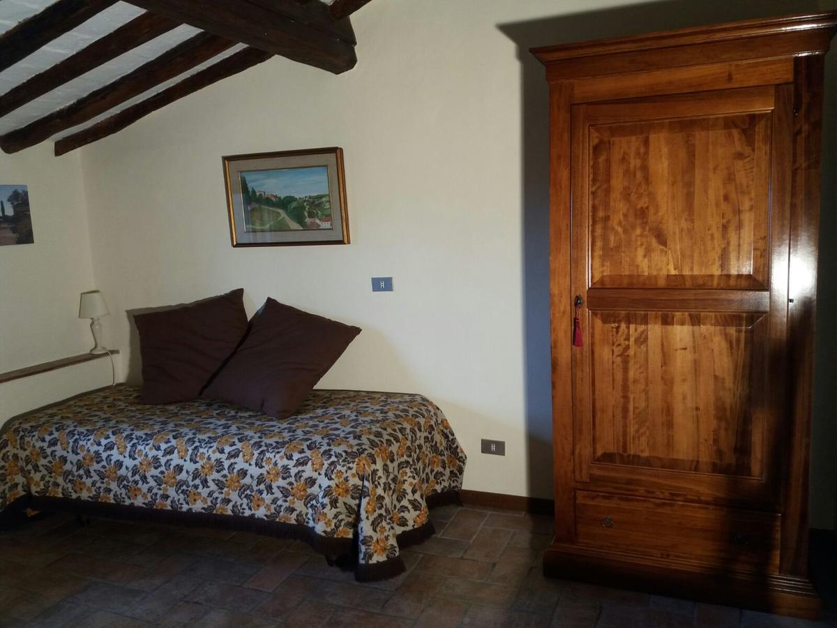 Podere Il Caggio Rooms San Gimignano Bagian luar foto